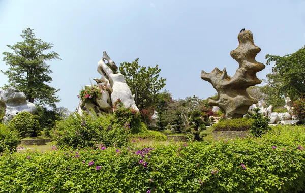 milyonlarca yıl taş park