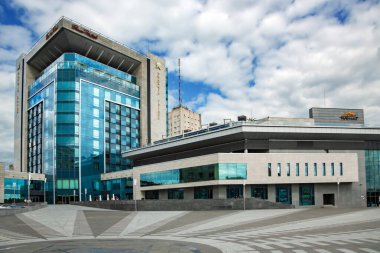 UKRAINE, KHARKIV, HAZİRAN 06, 2016 - Özgürlük Meydanı 'ndaki Premier Palace Hotel Kharkiv 4 yıldızı. Kharkiv