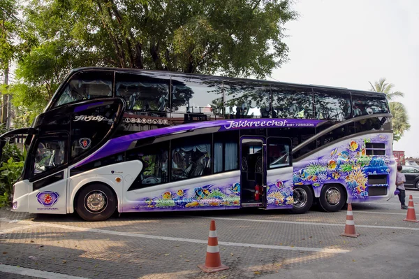 Modern comfortable two-storeyed tourist bus — Fotografie, imagine de stoc