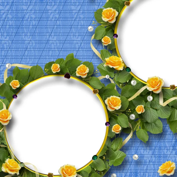 Hermosa tarjeta de felicitación con un ramo de rosas amarillas —  Fotos de Stock