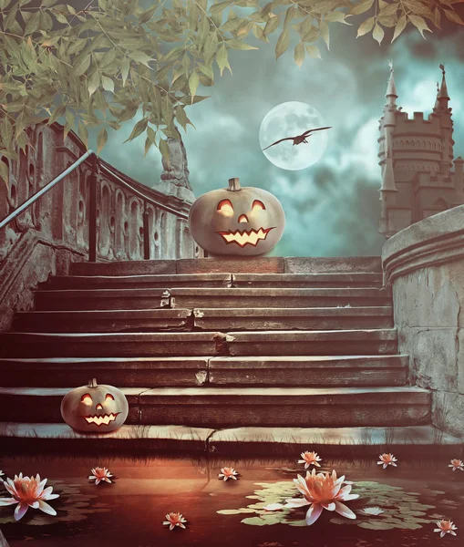 Halloween pumpkins in yard of of old stone staircase night in br — Stock Photo, Image