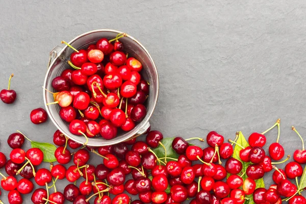 Fresh Crop Cherry Berries Stone Gray Countertop — Stock Photo, Image