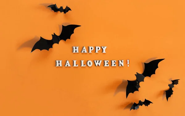 Halloween Kaart Met Zwarte Vleermuizen Oranje Achtergrond Banner Voor Felicitaties — Stockfoto
