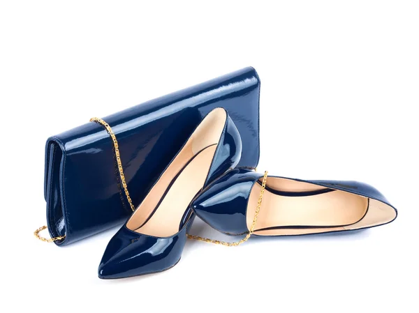 Mooie blauwe schoenen met koppelingen op witte geïsoleerde achtergrond — Stockfoto