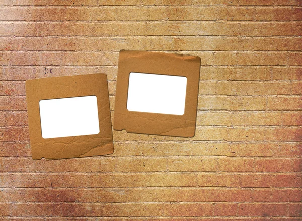 Old paper slides for photos on rusty abstract background — Stock Photo, Image