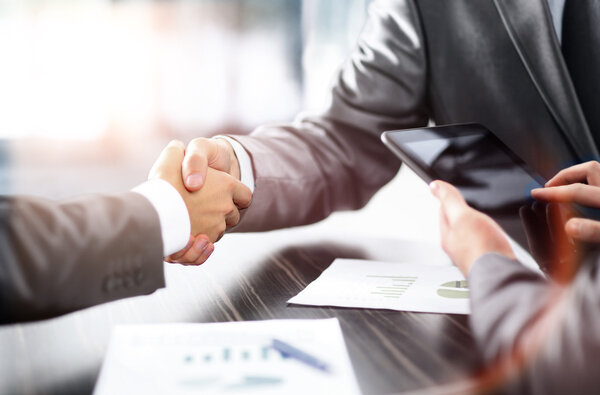 Socios de negocios Shaking Hands — Foto de Stock