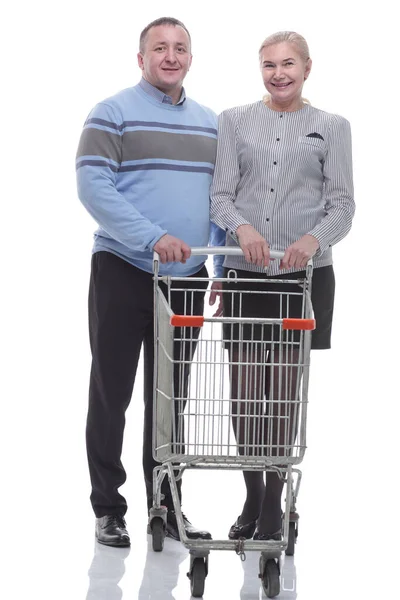 En pleno crecimiento. pareja casual con carrito de compras — Foto de Stock