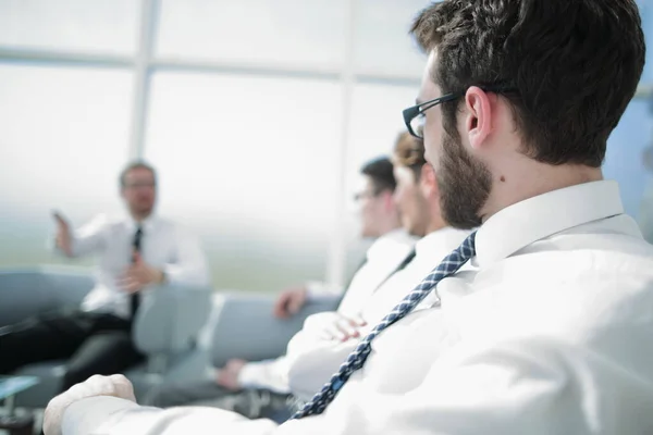 Close-up .business team op een werkvergadering. — Stockfoto