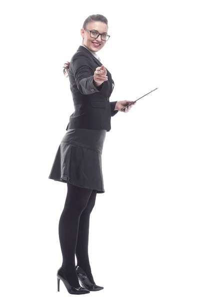 Friendly businesswoman with a clipboard looking at you. — Stock Photo, Image