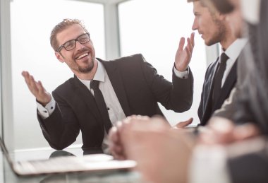 İş adamı meslektaşlarına yeni bir bakış açısı anlatıyor