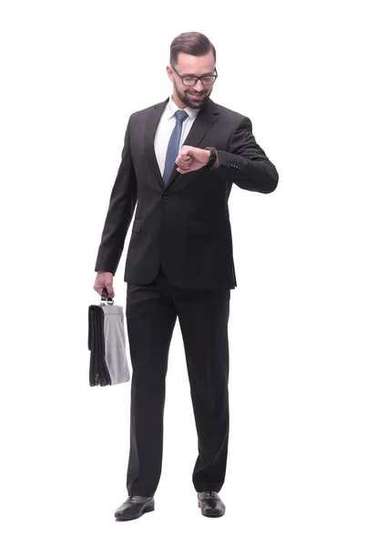 Volledige lengte. Executive zakenman op zoek naar zijn polshorloge — Stockfoto