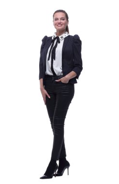 Tam gelişim. Hafif tişörtlü bir adam ileri doğru yürüyor..