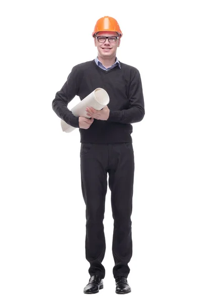 Ein Blick auf einen jungen Bauarbeiter mit Helm und Bauplänen — Stockfoto