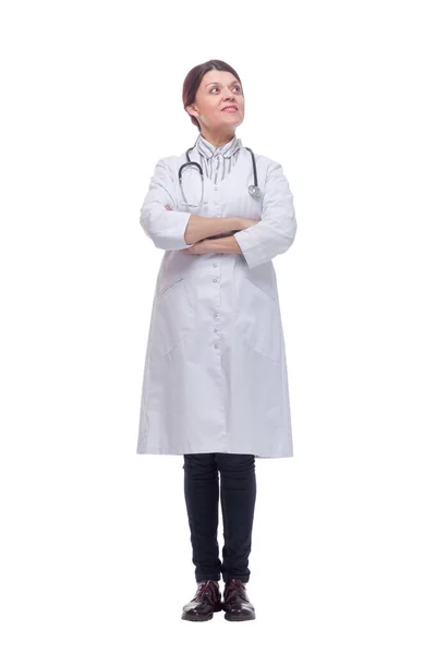 Portrait of woman doctor with white coat crossing arms — Stock Photo, Image