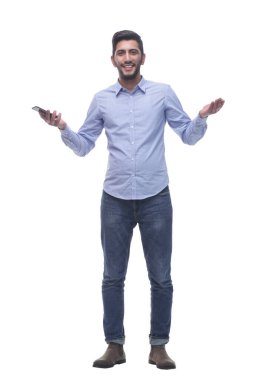 Akıllı telefonlu arkadaş canlısı bir adam sana bakıyor. .