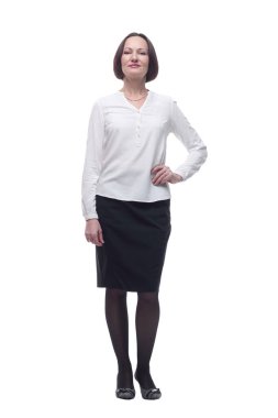 Kendine güvenen bir iş kadını beyaz bir arka planda sana bakıyor..