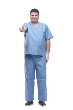 Koruyucu eldivenli erkek doktor. bir beyaz üzerinde izole