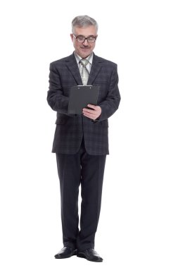 Tam gelişim. İş adamı panoya kayıt yapıyor..