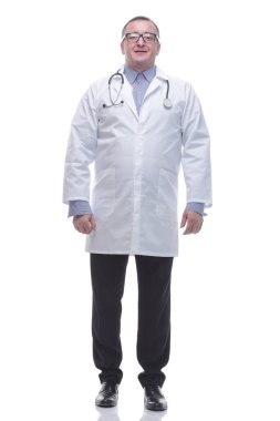 Tam gelişim. Deneyimli bir erkek doktorun portresi.