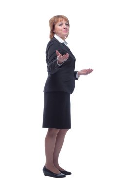 Beyaz arka planda tek başına duran çekici iş kadınının yan görünüşü