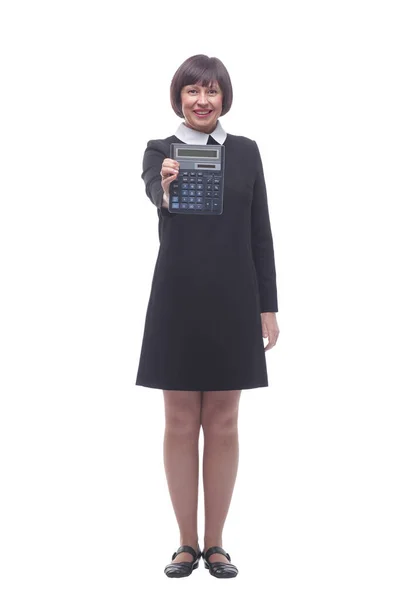 В повному зростанні. щаслива молода бізнес-леді показує калькулятор . — стокове фото