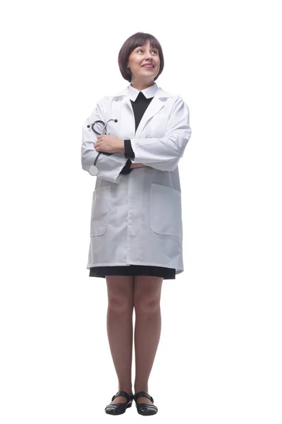 Retrato de una joven doctora feliz. aislado sobre un fondo blanco. —  Fotos de Stock