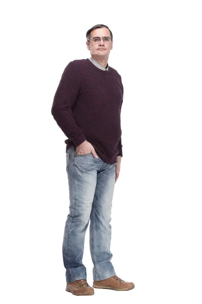 In vollem Wachstum. lässiger Mann in Jeans und Pullover . — Stockfoto