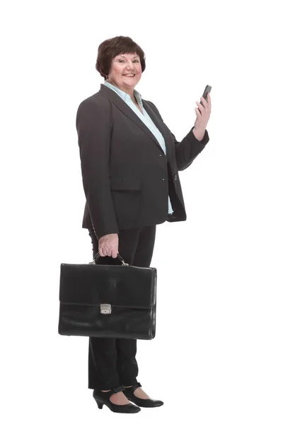 In vollem Wuch.Geschäftsfrau mit Smartphone. — Stockfoto