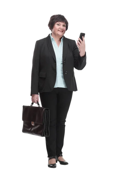 In full growth.Executive business woman with a smartphone. — Stock Photo, Image