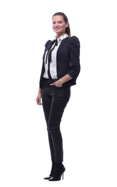 Tam gelişim. Hafif tişörtlü bir adam ileri doğru yürüyor..