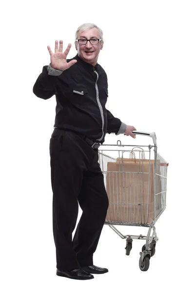 En pleno crecimiento. viejo feliz con un carrito de compras . —  Fotos de Stock