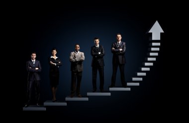 iş takım bir grafik üzerinde duruyor