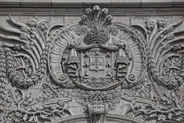 Détail de l'arche de Rua Augusta, un arc de triomphe en pierre en L — Photo