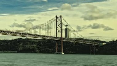 25 de Abril köprü Lizbon, Portekiz. Timelapse