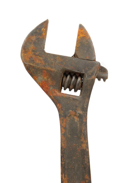 Stary zardzewiały regulowane klucz (klucza) na białym tle — Zdjęcie stockowe