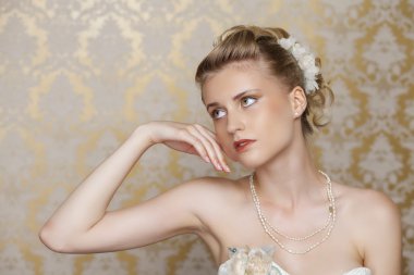 güzel düğün saç modeli ile genç gelin