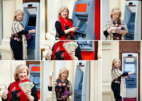 金髪女性の Atm でクレジット カードからお金を引き出す — ストック写真