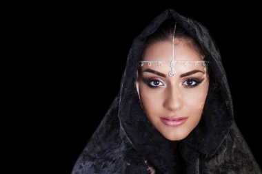 Orta Doğu Niqab peçe izole siyah b güzel kadın