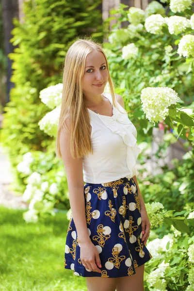 Portrait of young blonde woman — Stock Photo, Image