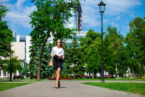 Portrait Young Business Woman White Blouse Black Skirt Walks Summer — Stock Photo, Image