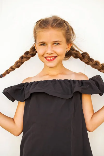 Portrait Little Girl Black Blouse Bare Shoulders — Stock Photo, Image