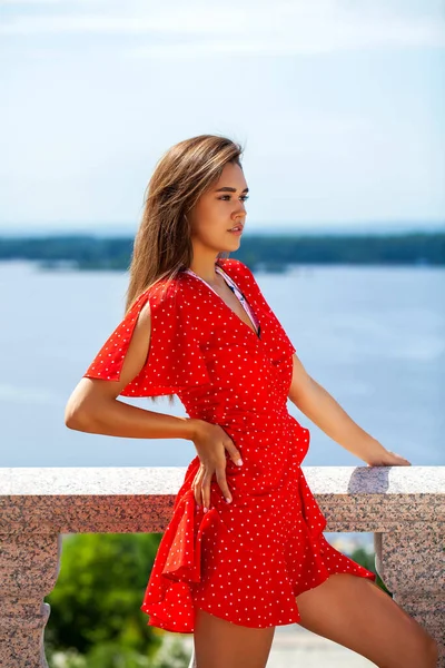 Portrait Young Beautiful Brunette Girl Summer Dress — Stock Photo, Image