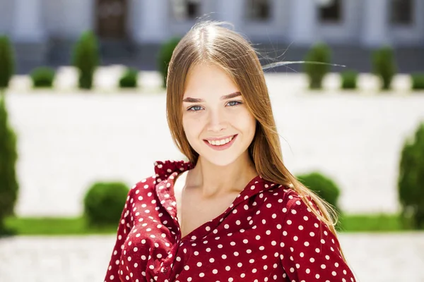 Close Portrait Young Beautiful Woman Summer Burgundy Dress — Stock Photo, Image