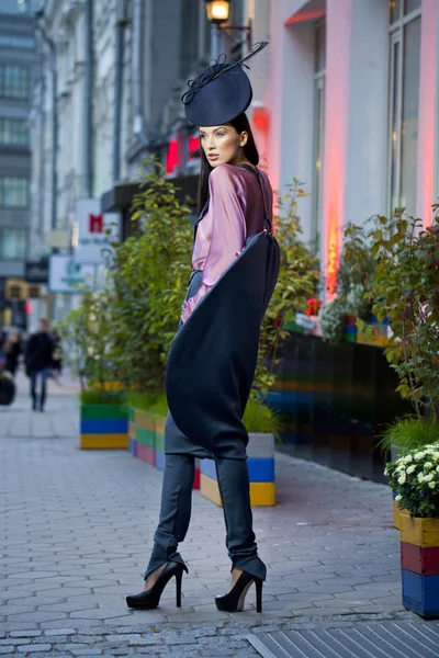 Young beautiful model in a stylish designer clothes — Stock Photo, Image