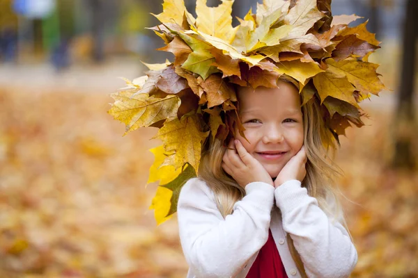 Retrato de uma menina muito liitle — Fotografia de Stock