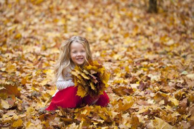 güzel liitle kız portresi 
