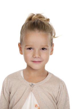 güzel liitle kız portresi 