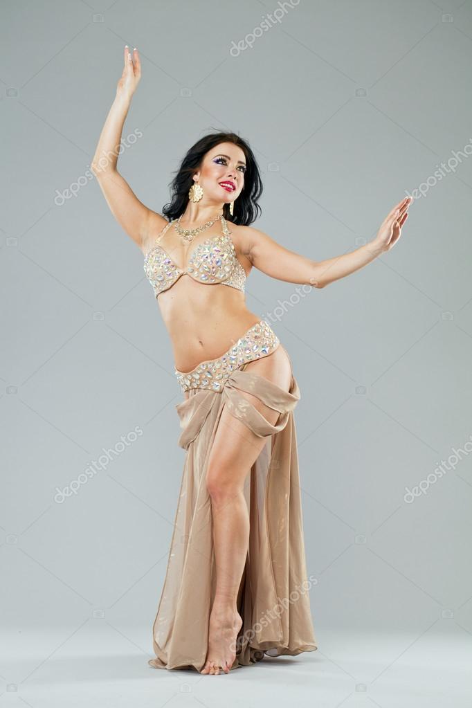 De Jeune Femme Jupe Longue En Photographie — Arabe Portrait La Sexy uPXZik
