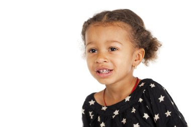 güzel küçük bir kız mutlu portre 