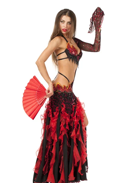 Donna ballerina di flamenco tradizionale spagnola che balla in abito rosso — Foto Stock
